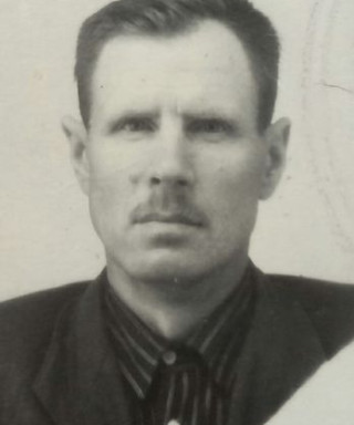 Павлинов Петр Иванович