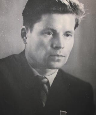 Ульныров Владимир Васильевич