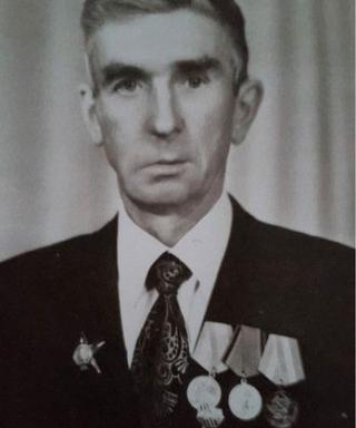 Сердюков Адам Фомич