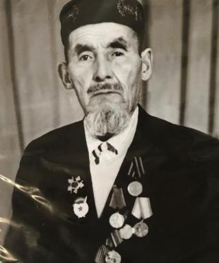 Шахмуратов Хуснияр Яхиевич