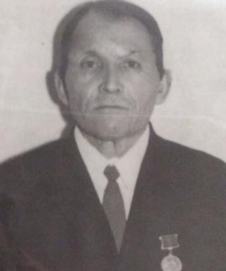 Шарипов Айсатулла Шарипович