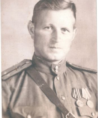 Перов Василий Алексеевич