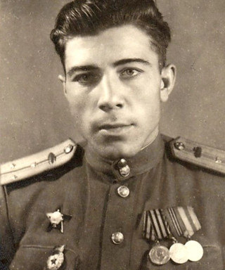 Каретников Иван Арсентьевич