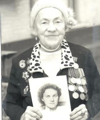 Булычева Вера Дмитриевна
