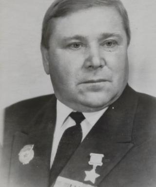 Логинов Александр Борисович