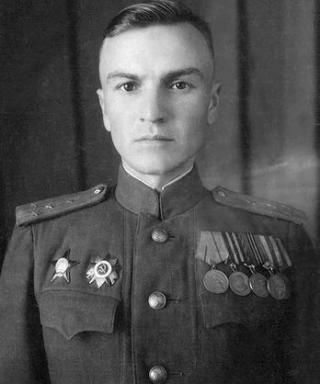 Хаустов Василий Акимович
