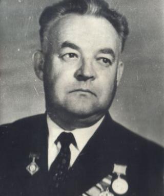 Шахмаев Юрий Николаевич