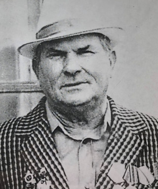 Лазарев Михаил Ефремович