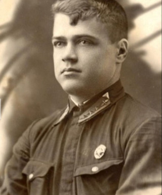 Чекряжов Дмитрий Андреевич