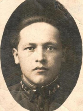 Яшин Артем Гаврилович