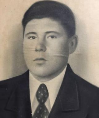 Салазкин Пётр Кузьмич
