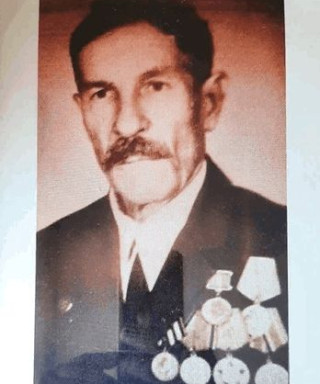 Байнов Анатолий Георгиевич