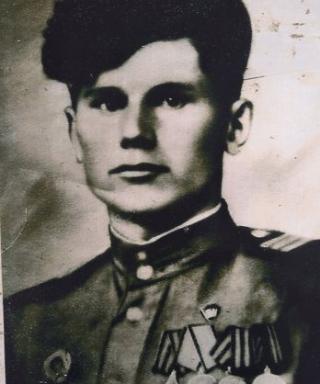 Шарапов Александр Васильевич