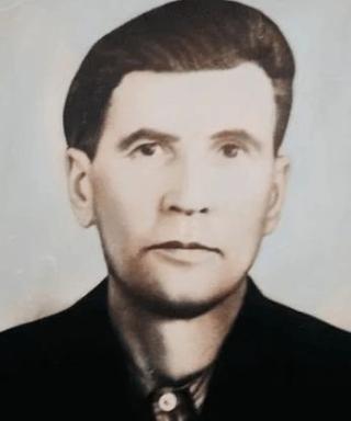 Долгов Иван Степанович