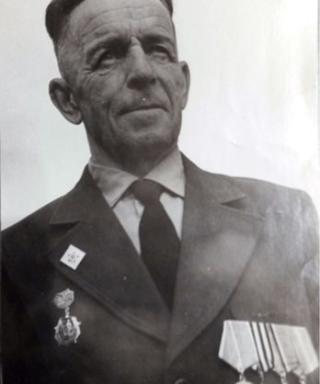Тумаков Сергей Евгеньевич