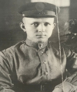 Аксянов Мустафа Искандарович