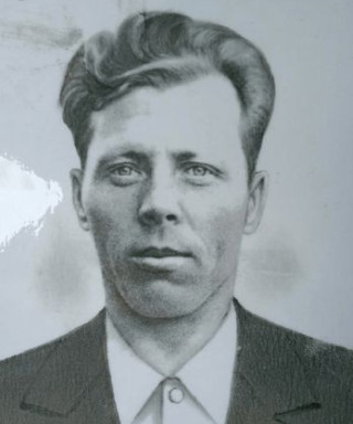 Белоусов Дмитрий Терентьевич