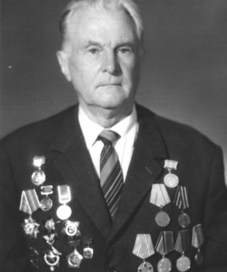 Маковкин Евгений Тихонович