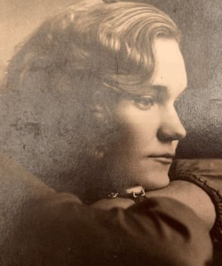 Москвина (Тихомирова) Мария Николаевна