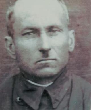 Лебедь Иван Васильевич