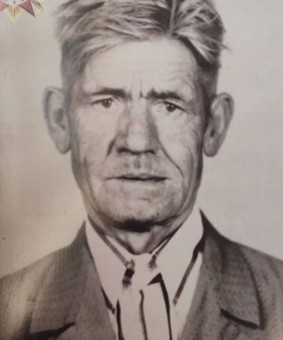 Азаров Иван Тимофеевич