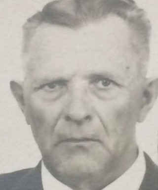 Белоусов Иван Денисович