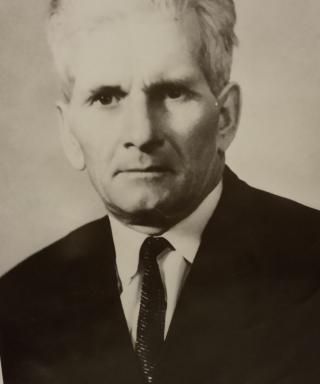 Тихонов Иван Яковлевич