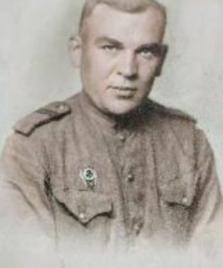 Лазарев Сергей Тихонович