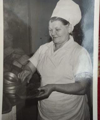 Торгашова Зинаида Григорьевна