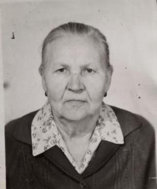 Денисова (Апексимова) Антонина Андреевна