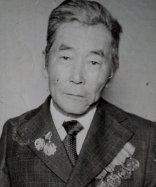 Болотов Борис Трофимович