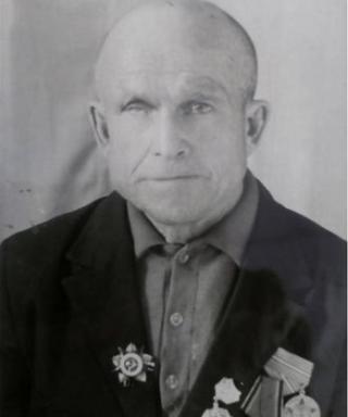 Махмуров Кави Махубрахманович