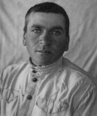 Коморов Иван Никонорович