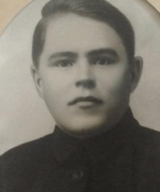 Шахов Дмитрий Иванович