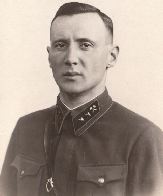 Плющ Виктор Саввич