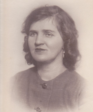 Петрова (Тарасова) Антонина Трофимовна