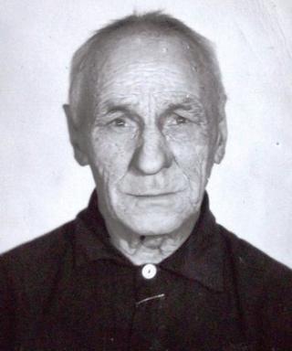 Толстоноженко Павел Яковлевич
