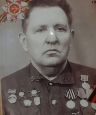 Гуськов Петр Егорович