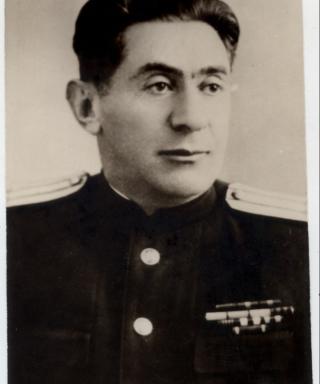 Школьник Михаил Борисович