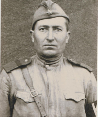 Емельянов Аркадий Васильевич