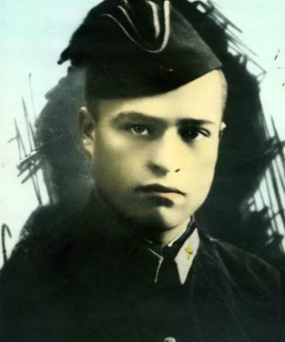 Колесников Максим Арсентьевич