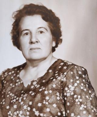 Токмакова Нина Лукична