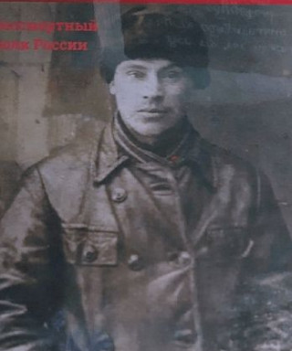 Петров Александр Тихонович