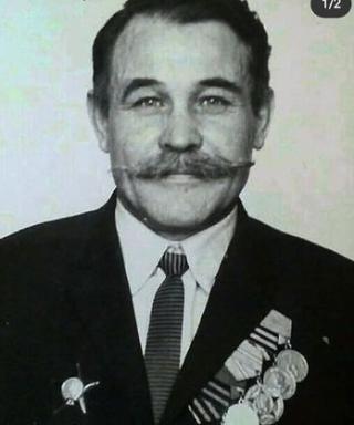 Семёнов Виктор Егорович