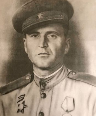 Попов Кузьма Иванович