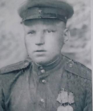 Момотов Акиндин Александрович