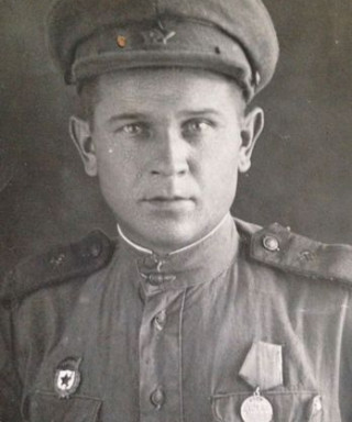 Ряднов Александр Емельянович