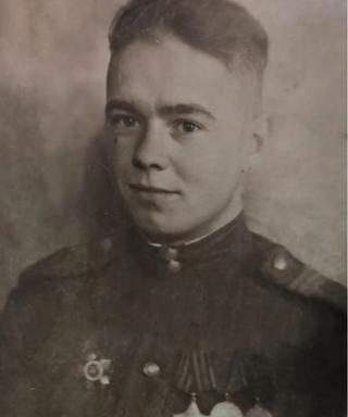 Комаров Александр Степанович