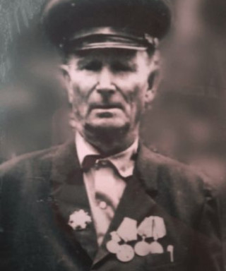 Лавров Пётр Петрович