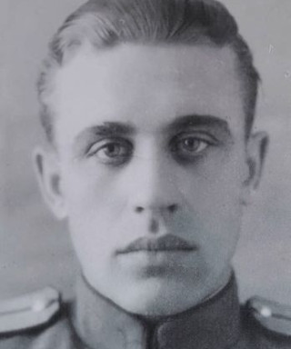 Артамонов Лев Николаевич